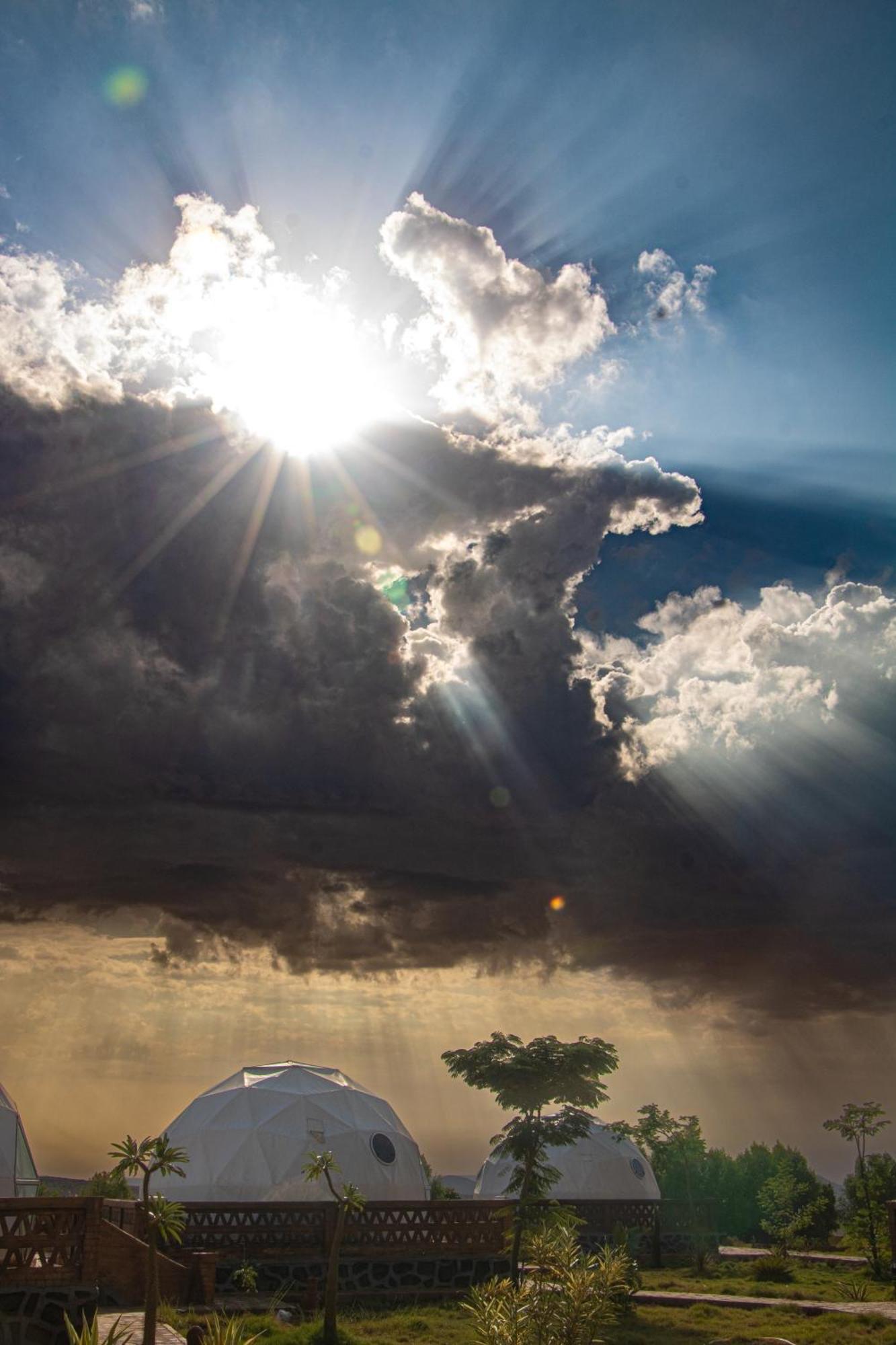 Отель B&W Sahara Sky Camp Farafra Экстерьер фото