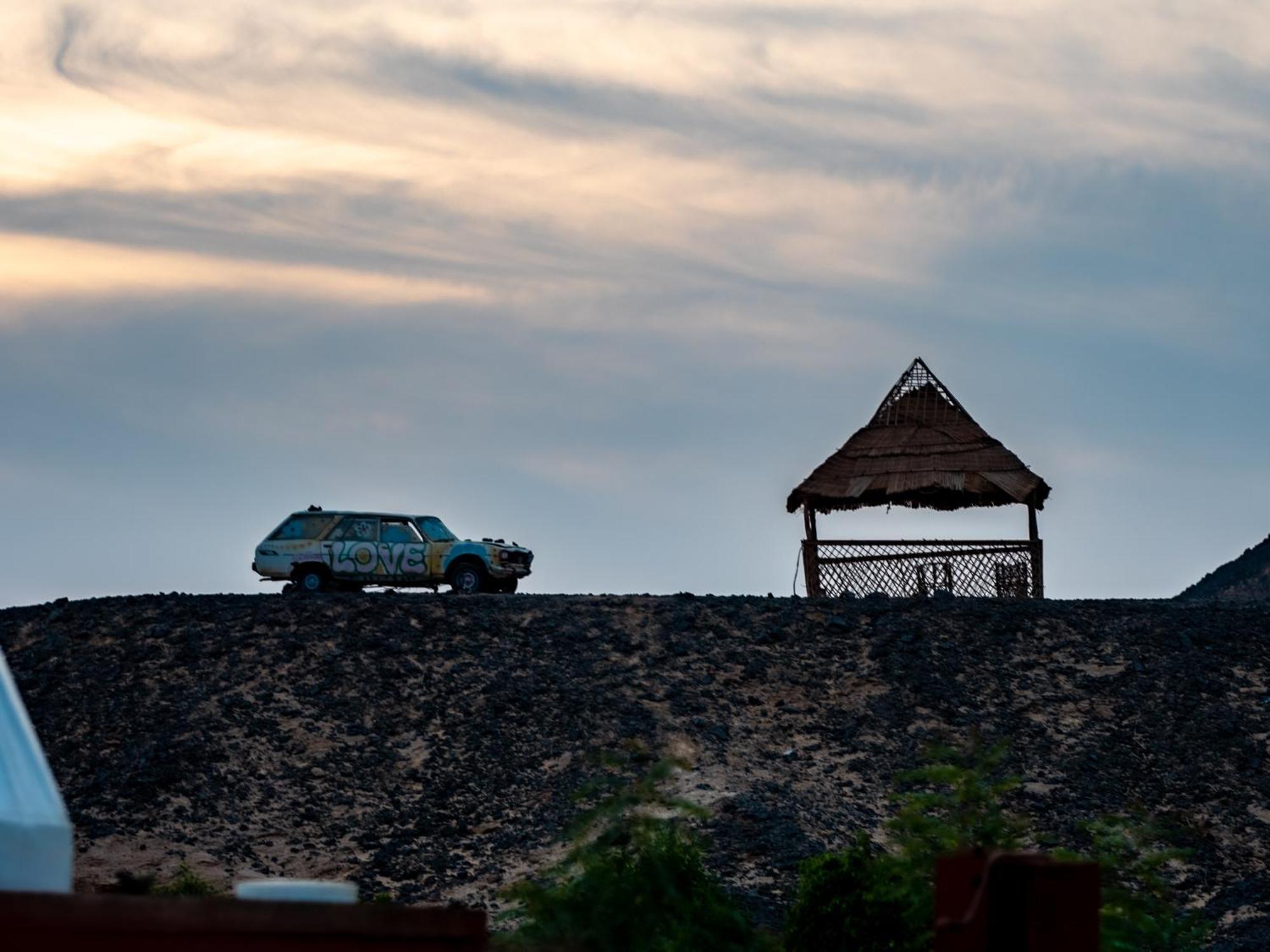 Отель B&W Sahara Sky Camp Farafra Экстерьер фото